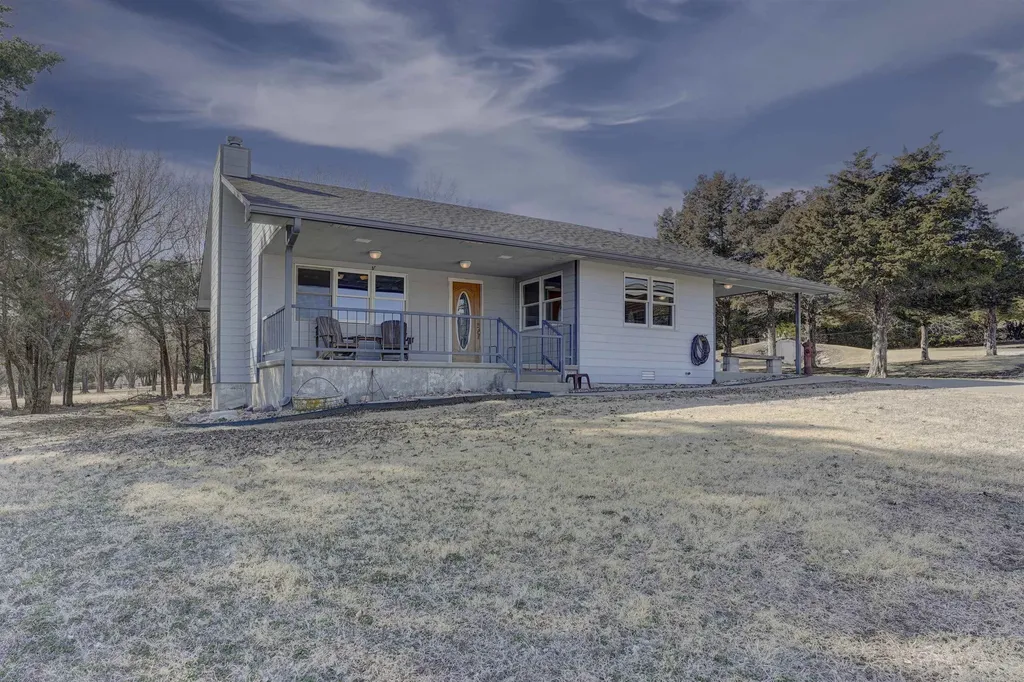 27750 85th Road Arkansas City KS 67005