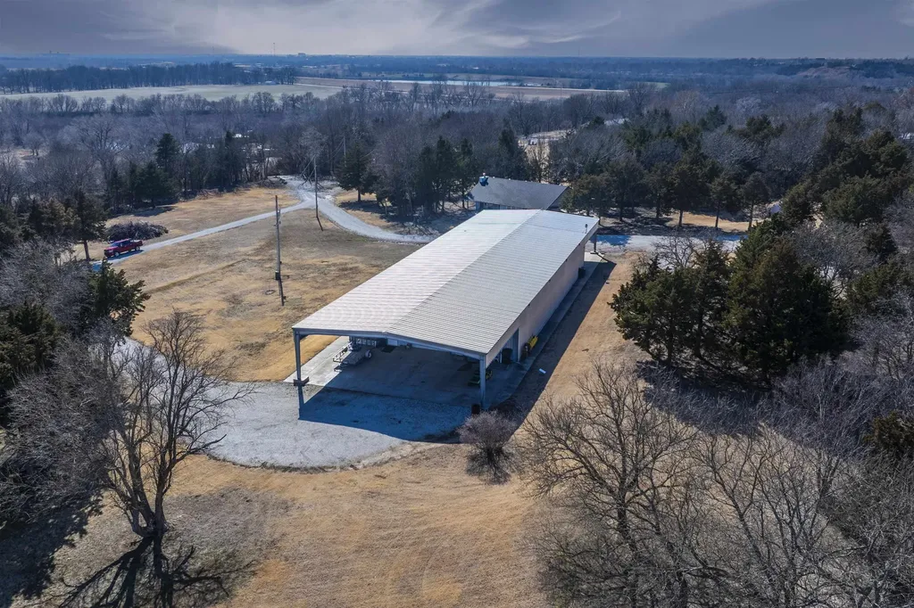27750 85th Road Arkansas City KS 67005