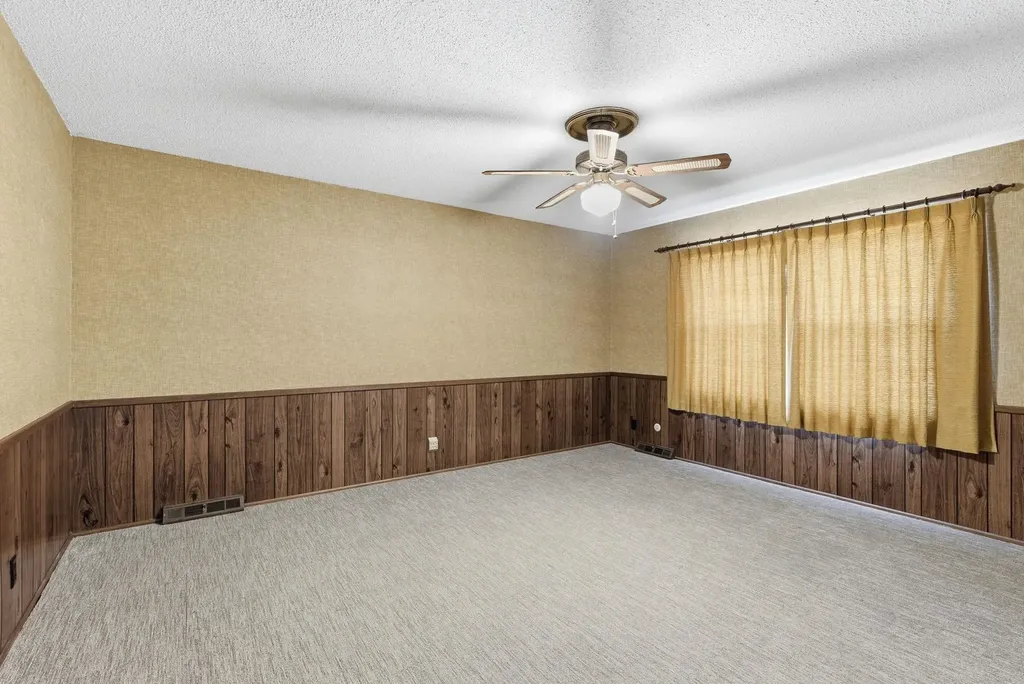 8220 E Brentmoor Street Wichita KS 67206