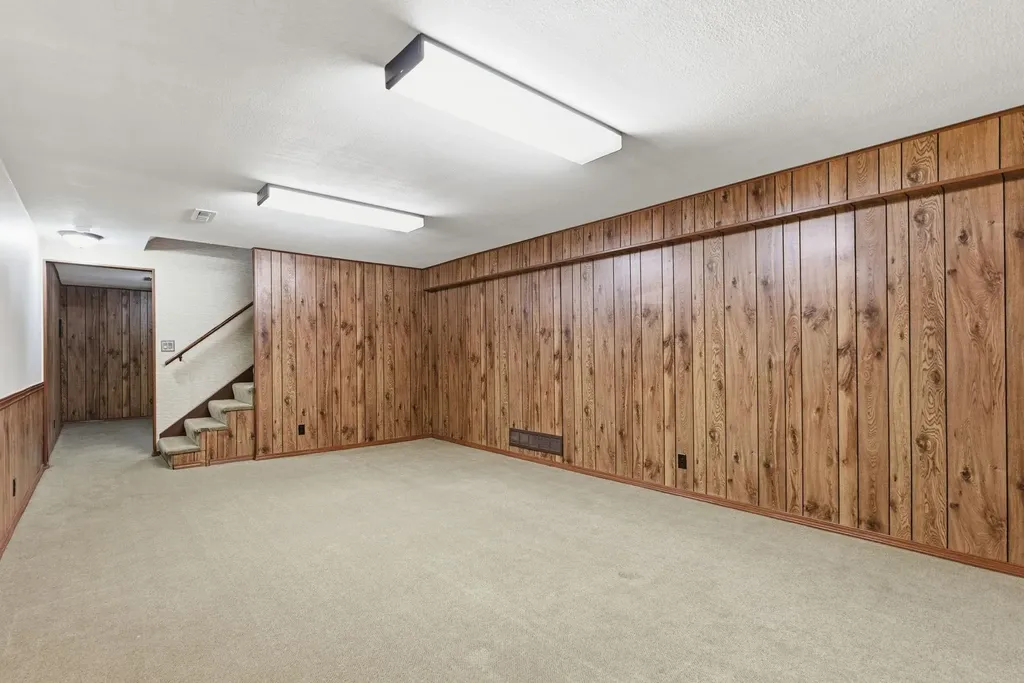 8220 E Brentmoor Street Wichita KS 67206