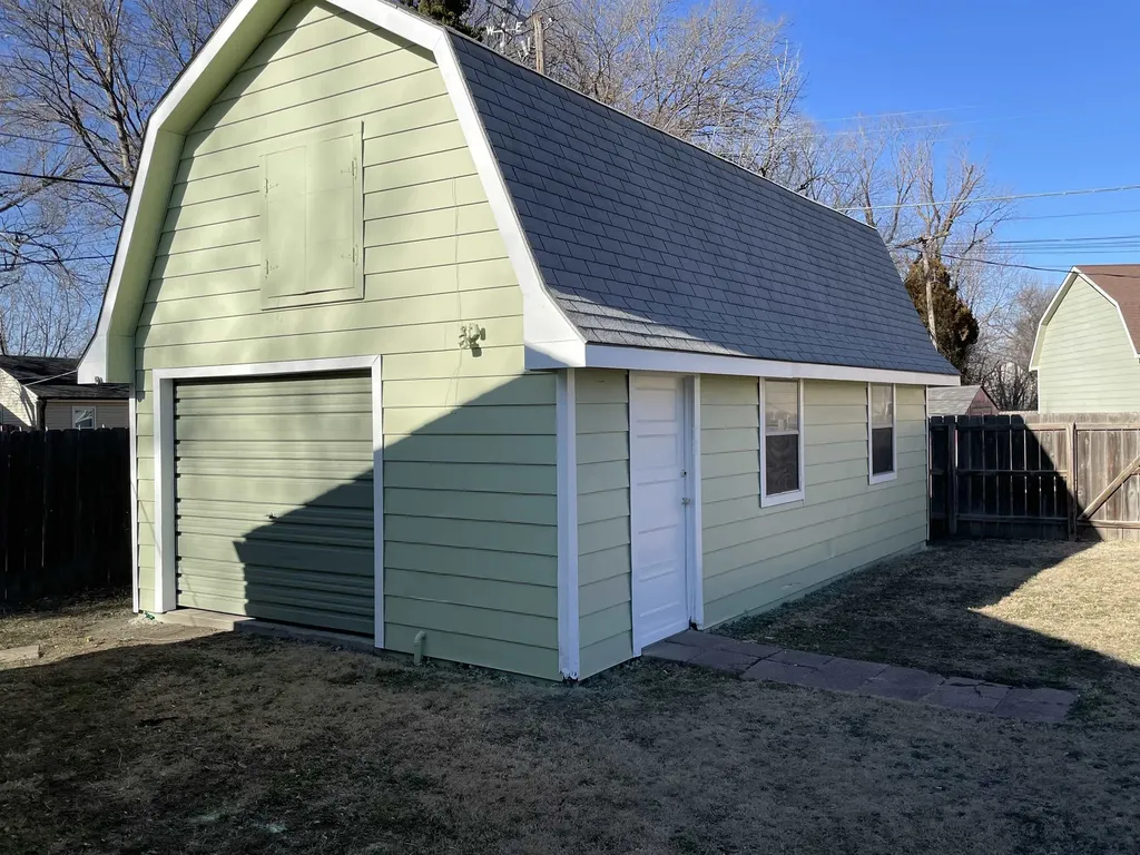 5910 Bunting Wichita KS 67218