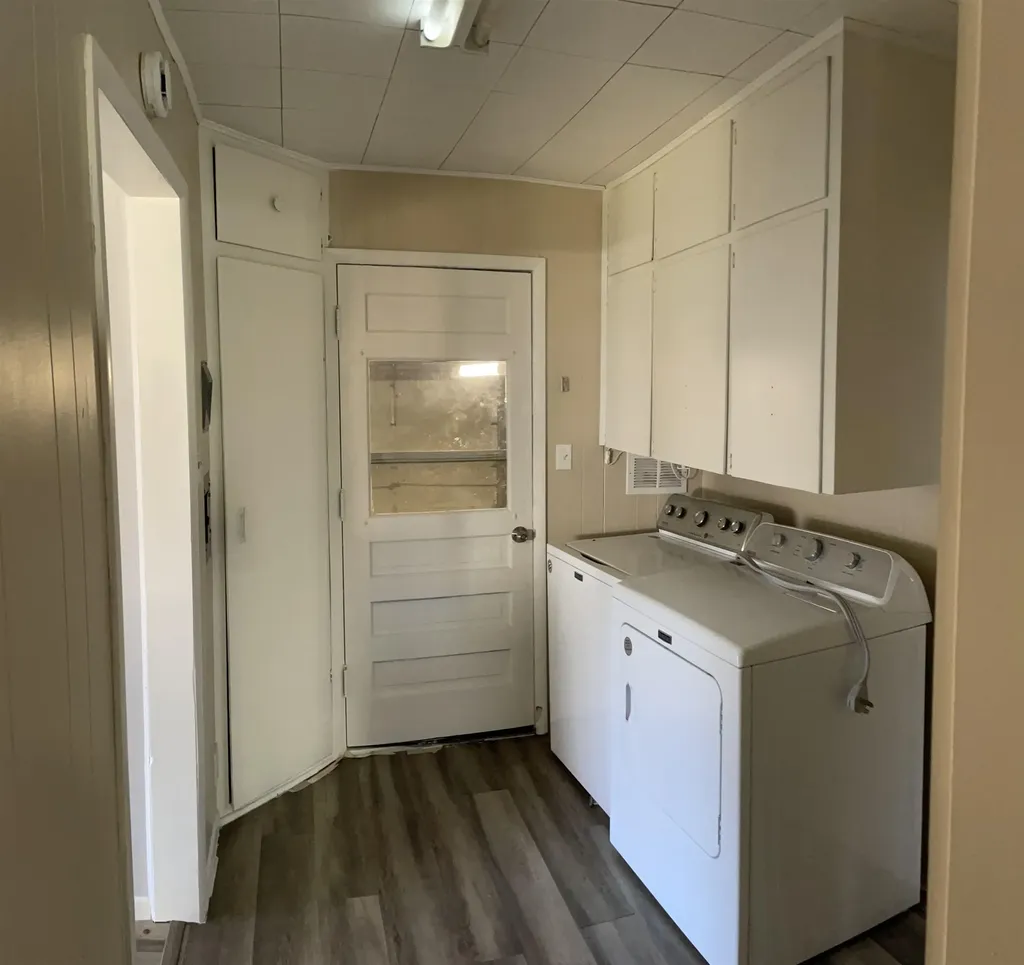 5910 Bunting Wichita KS 67218