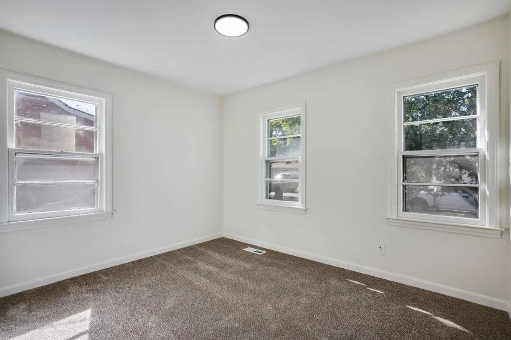 622 Sylvan Lane Wichita KS 67218