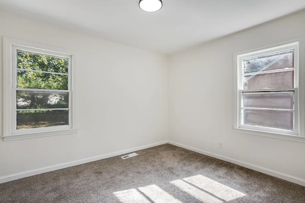 622 Sylvan Lane Wichita KS 67218