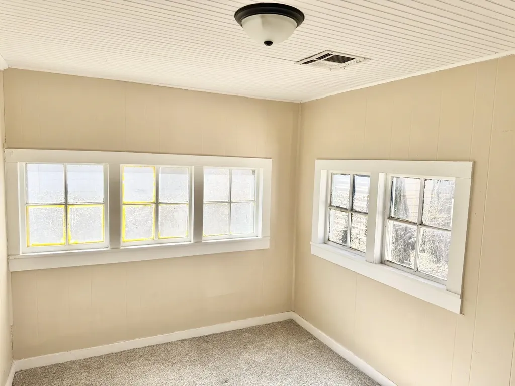 325 Poplar Street El Dorado KS 67042