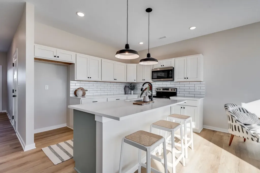 3613 W Longleaf Circle Wichita KS 67205