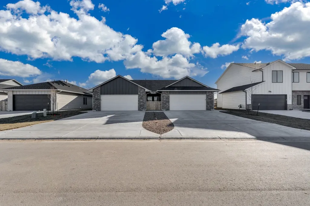 3731 W Longleaf Street Wichita KS 67205
