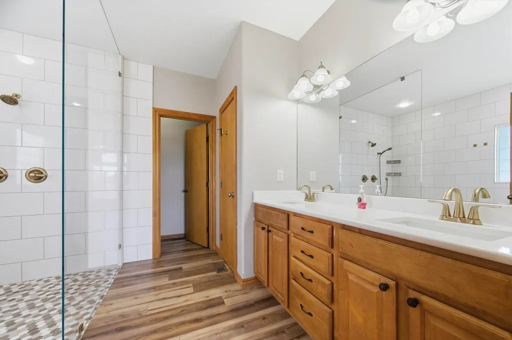 4529 S Webb Road Derby KS 67037