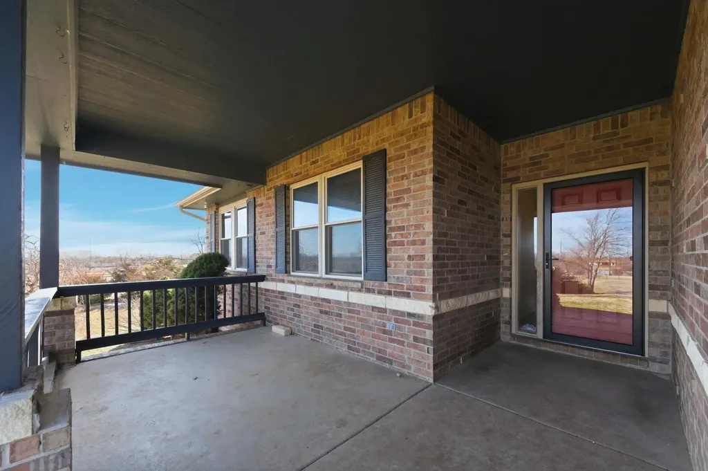 4529 S Webb Road Derby KS 67037