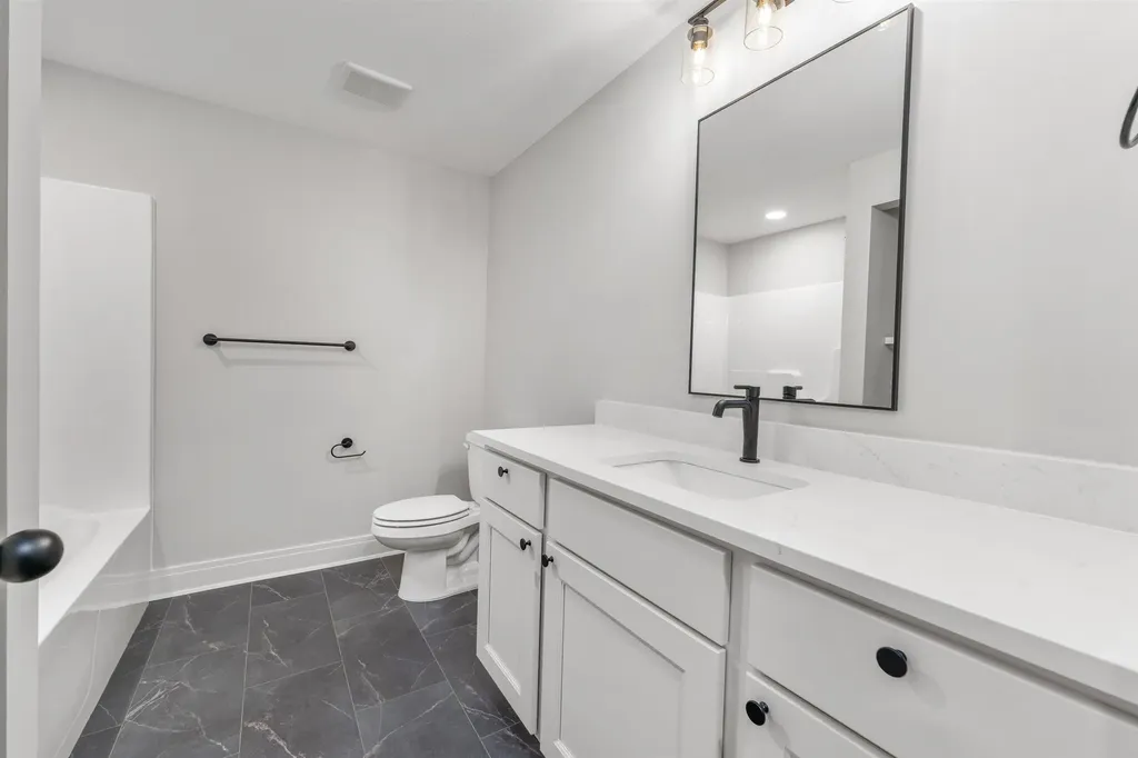 3105 Judith Wichita KS 67205