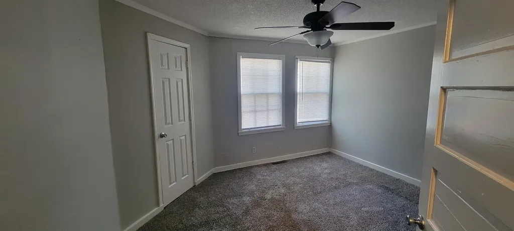 4339-4341 Bayley Wichita KS 67218