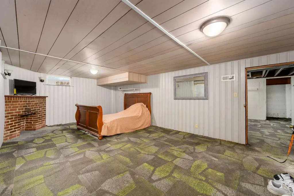 2023 S Terrace Drive Wichita KS 67218-5043