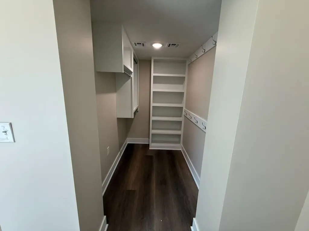 1530 E Appleton Street Valley Center KS 67147