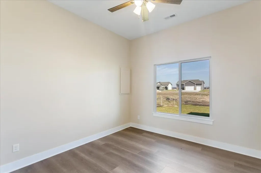 1530 E Appleton Street Valley Center KS 67147