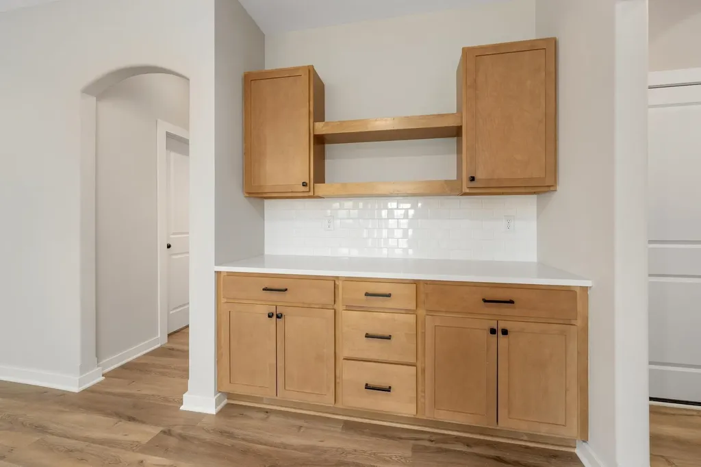 813 N Rainbow Lake Street Wichita KS 67235