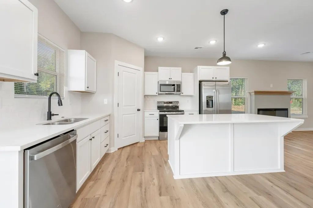813 N Rainbow Lake Street Wichita KS 67235