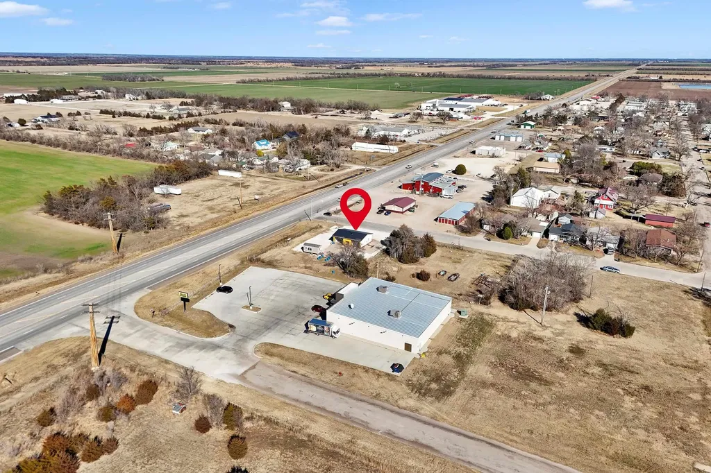 423 N Colorado Avenue Burrton KS 67020