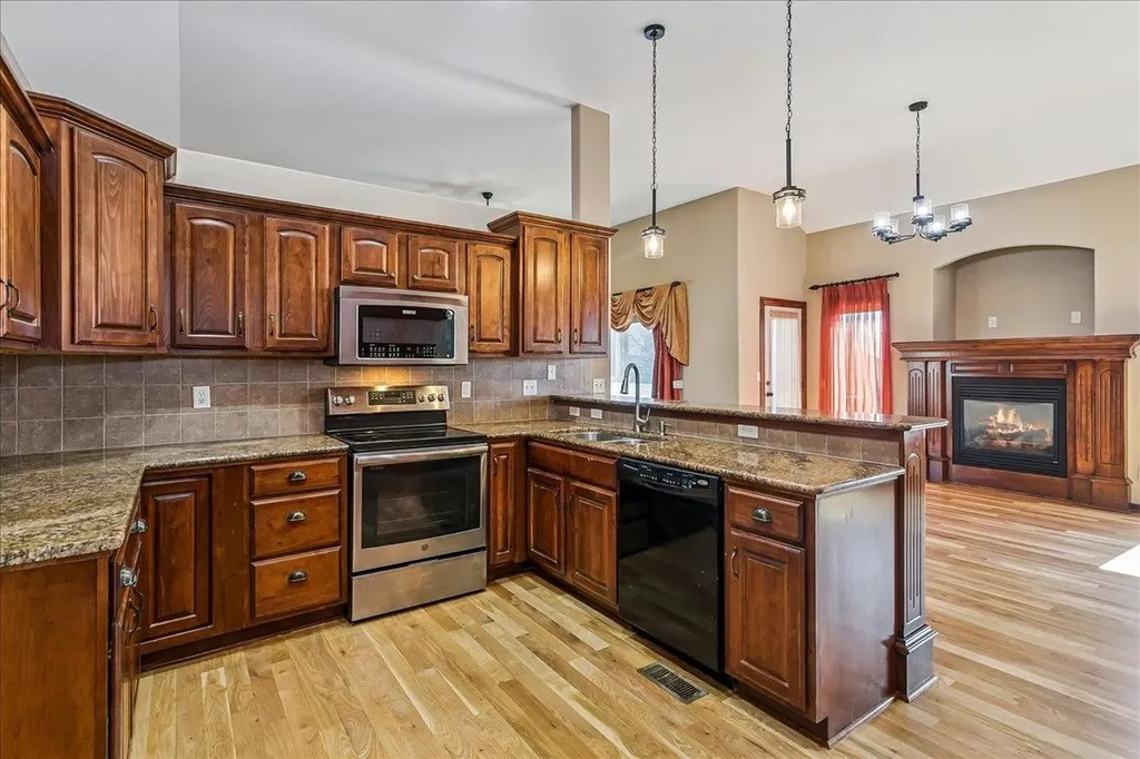 2407 N Flutter Lane Wichita KS 67228