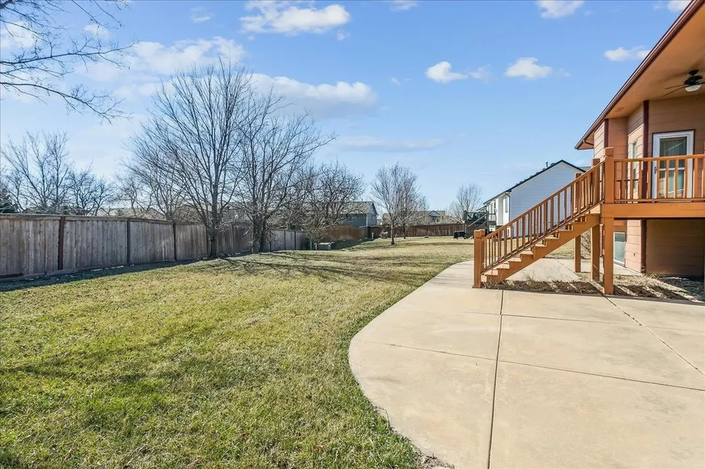 2407 N Flutter Lane Wichita KS 67228