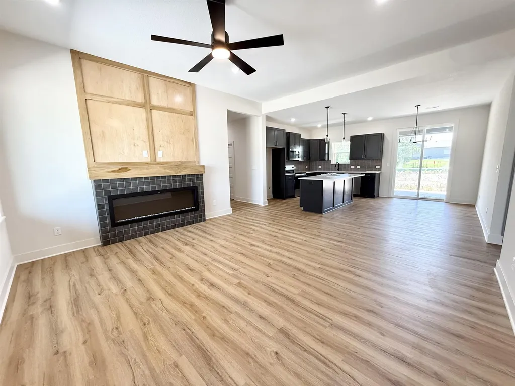 5400 N Toben Court Bel Aire KS 67226