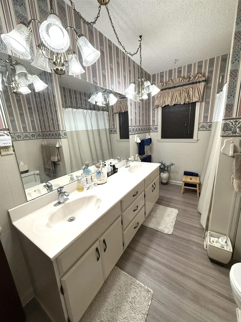 624 N Springfield Anthony KS 67003