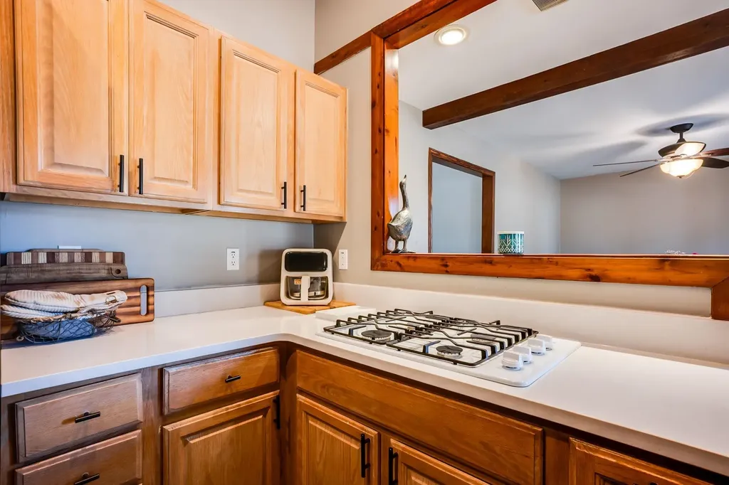 875 NE 20th Kingman KS 67068