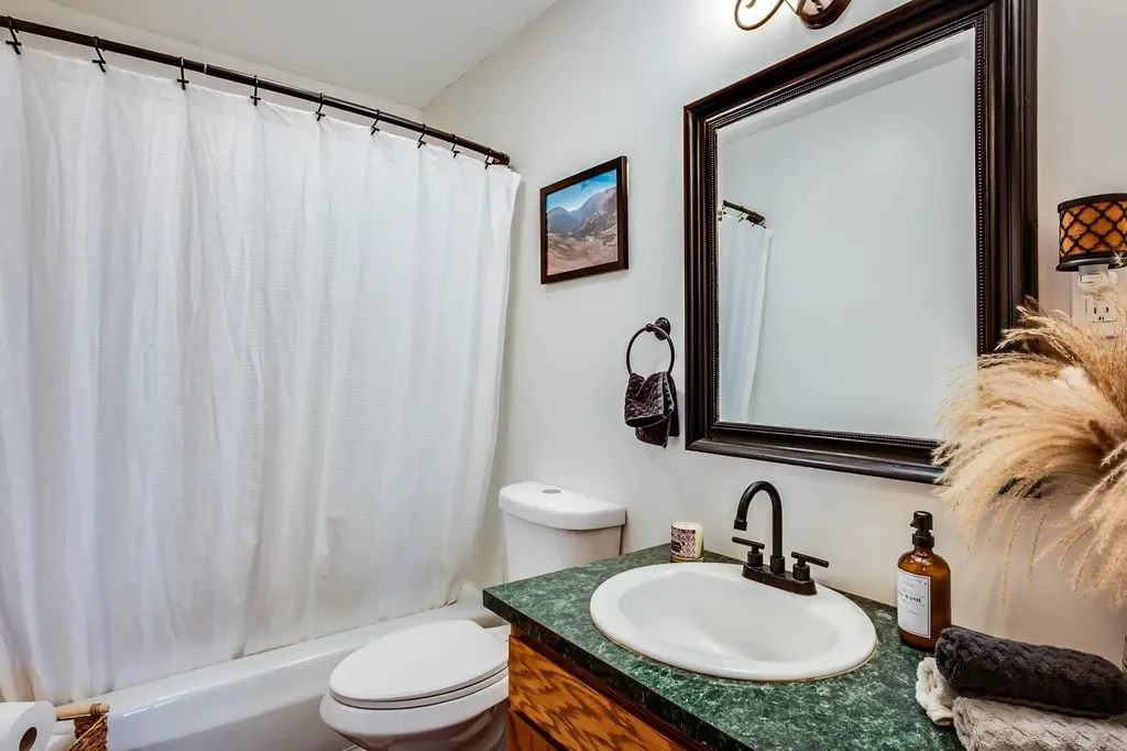 875 NE 20th Kingman KS 67068