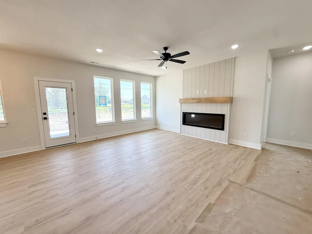 5404 N Toben Court Bel Aire KS 67226