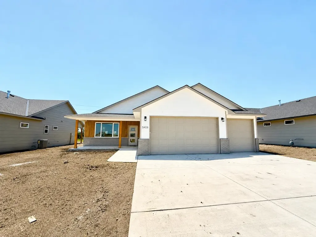 5408 N Toben Court Bel Aire KS 67226