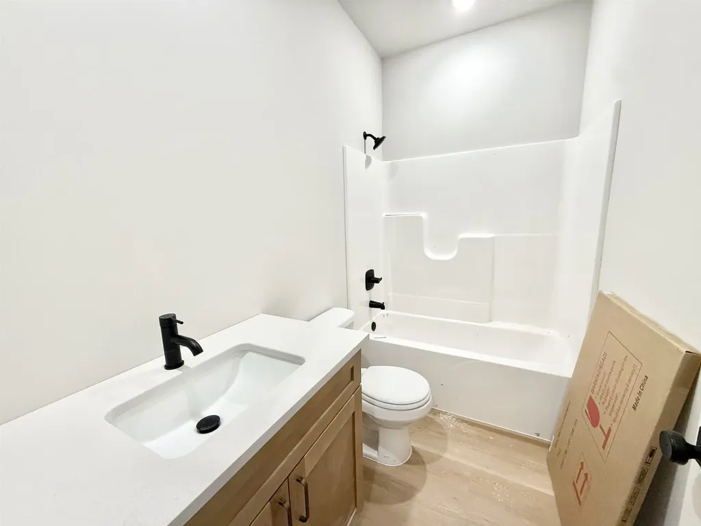 5408 N Toben Court Bel Aire KS 67226