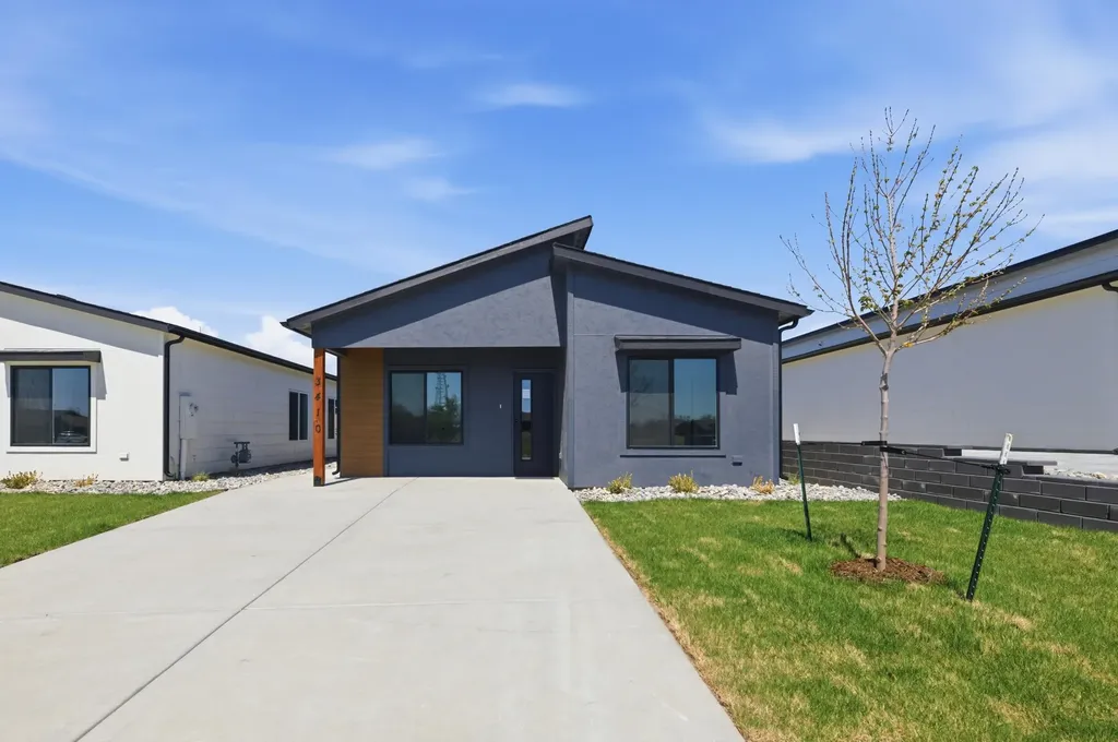 3410 E Thunder Wichita KS 67220
