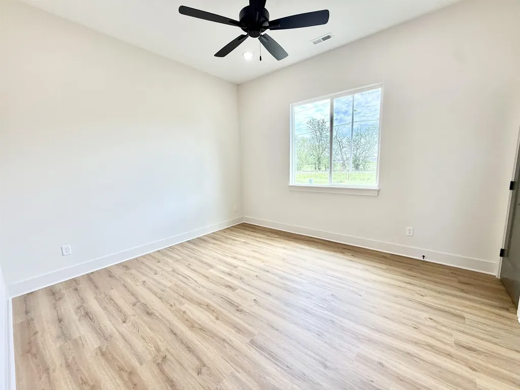 5412 N Toben Court Bel Aire KS 67226