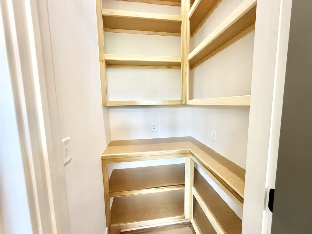 5412 N Toben Court Bel Aire KS 67226