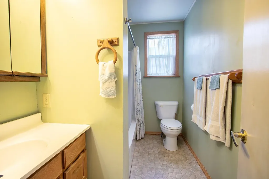 308 E 2nd Street Newton KS 67114