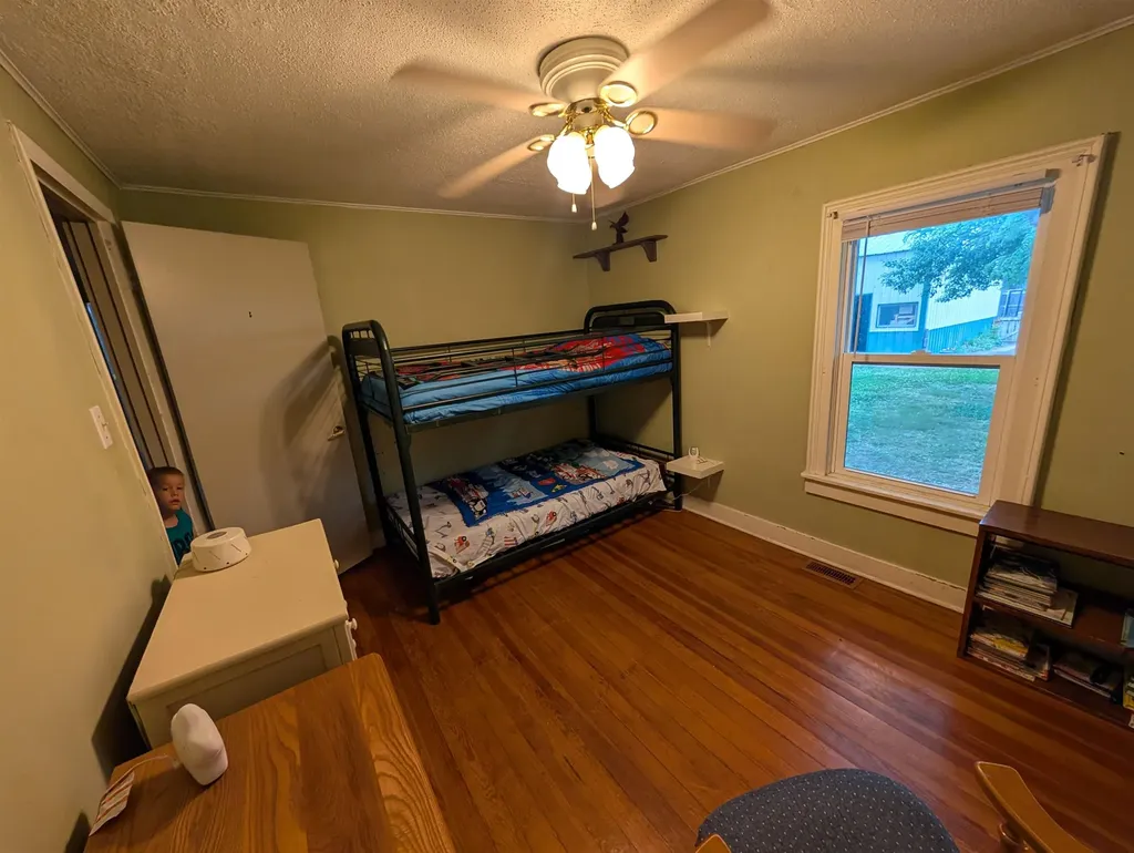 308 E 2nd Street Newton KS 67114