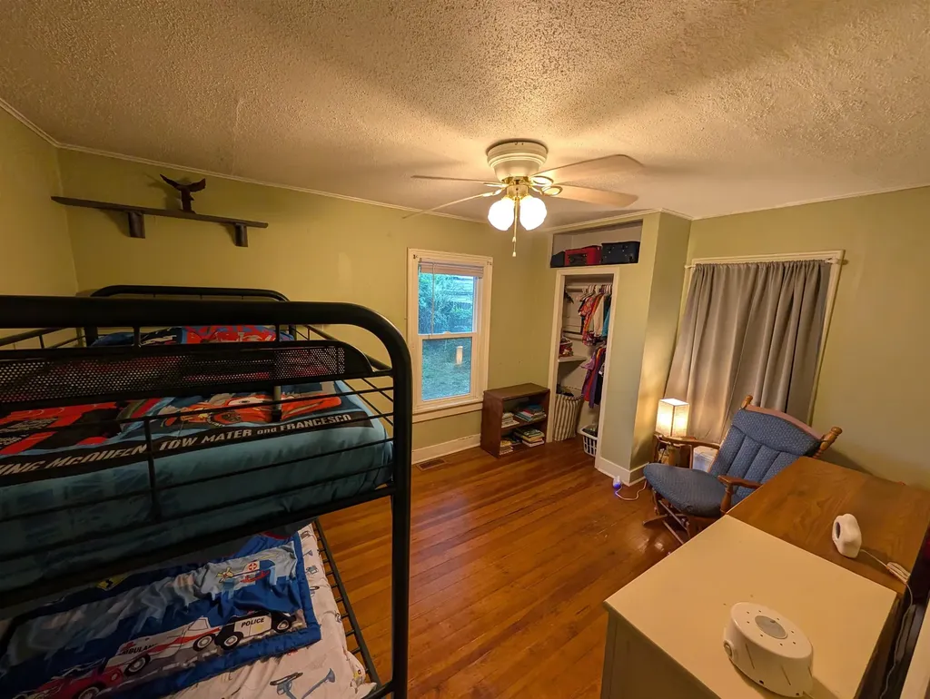 308 E 2nd Street Newton KS 67114