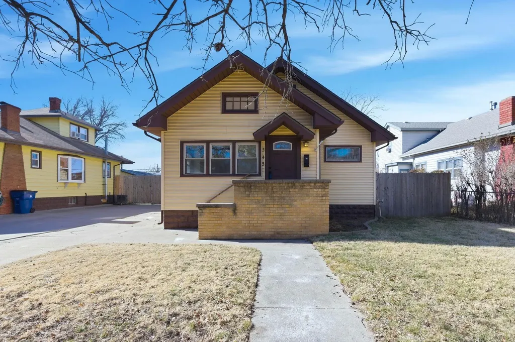 345 S Holyoke Street Wichita KS 67218