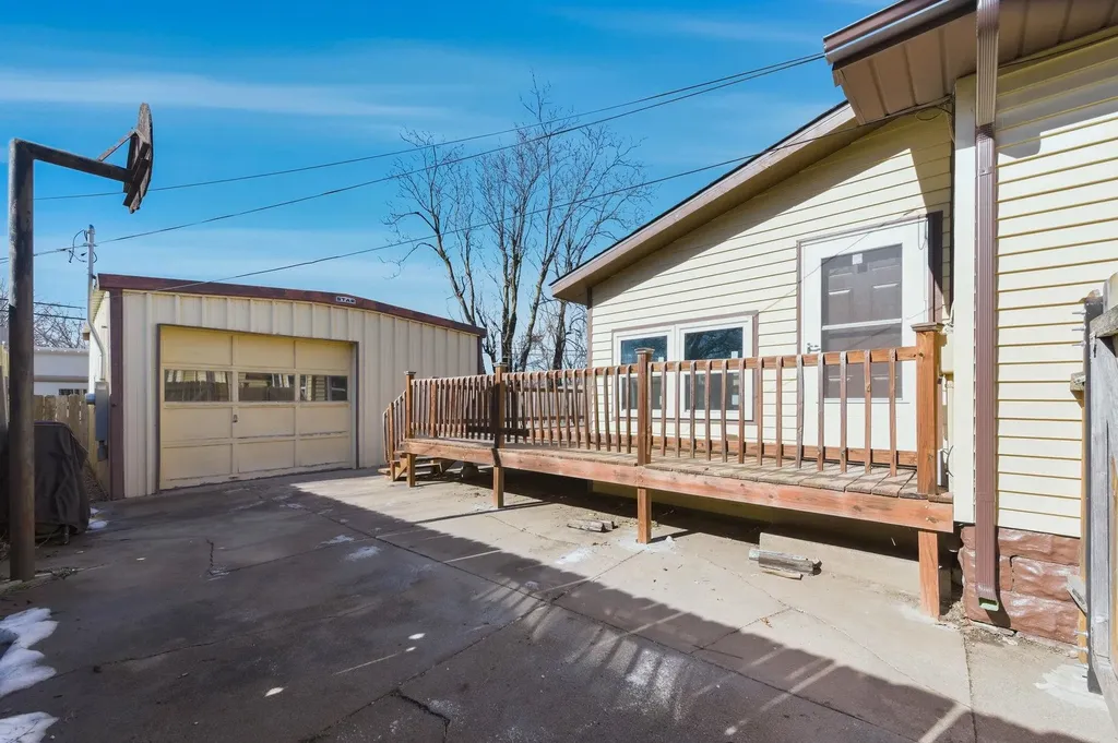 345 S Holyoke Street Wichita KS 67218