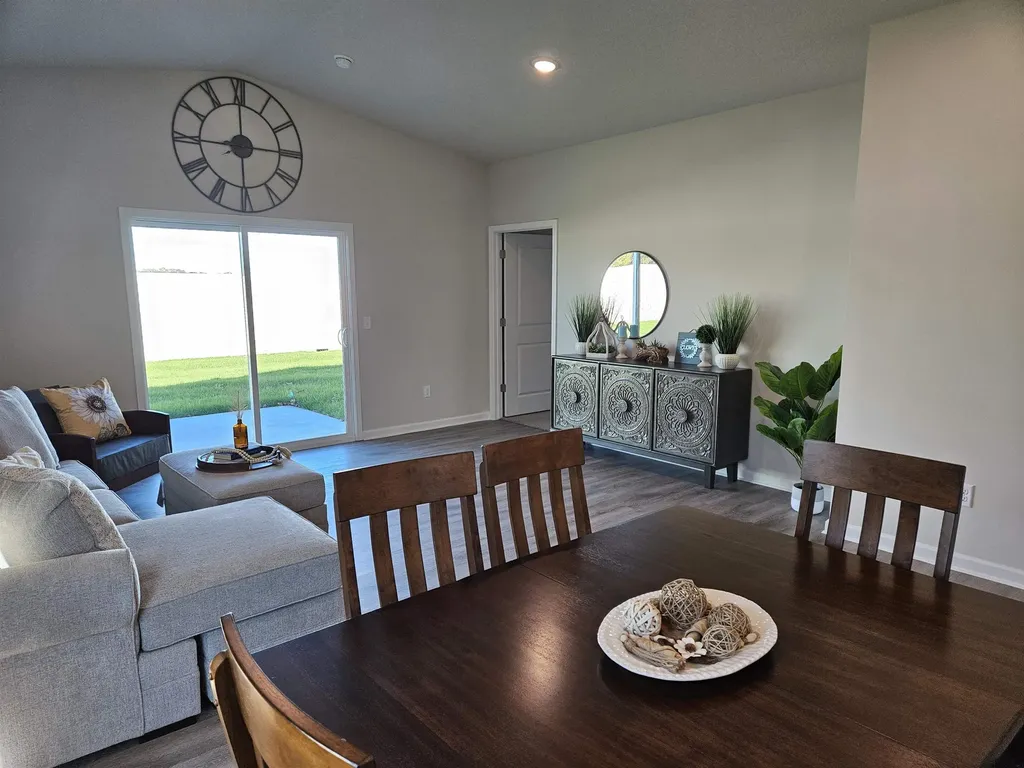 908 N Forestview Court Wichita KS 67235