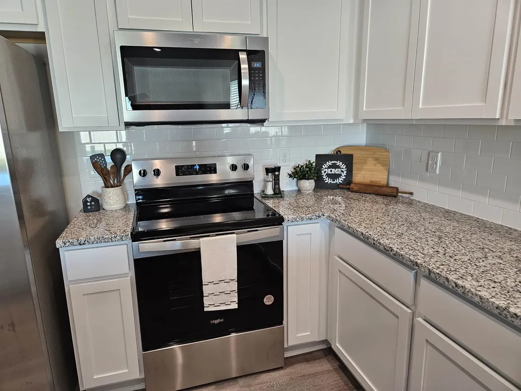 908 N Forestview Court Wichita KS 67235