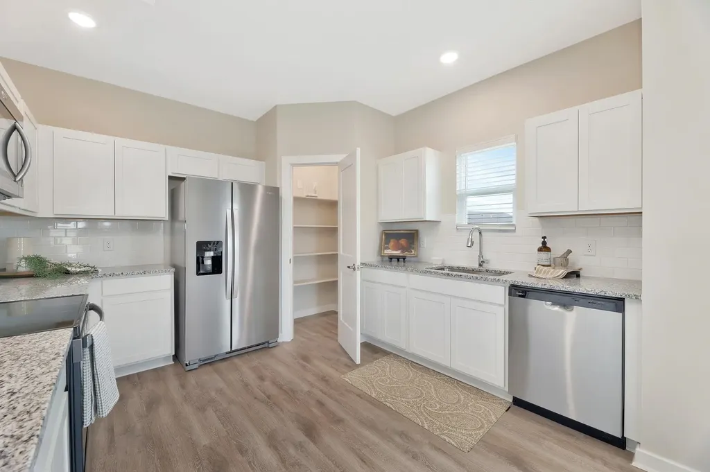 920 N Forestview Court Wichita KS 67235