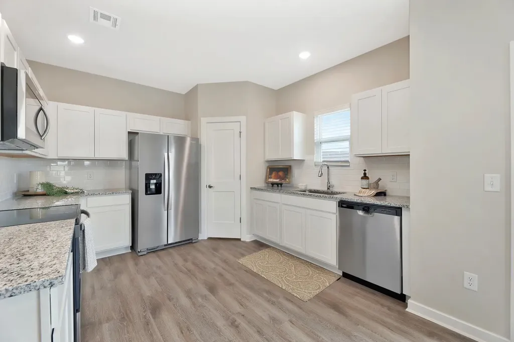 920 N Forestview Court Wichita KS 67235