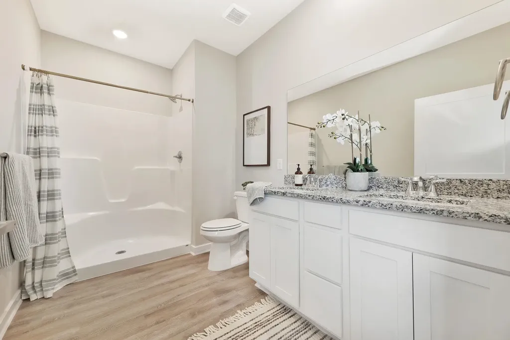 920 N Forestview Court Wichita KS 67235