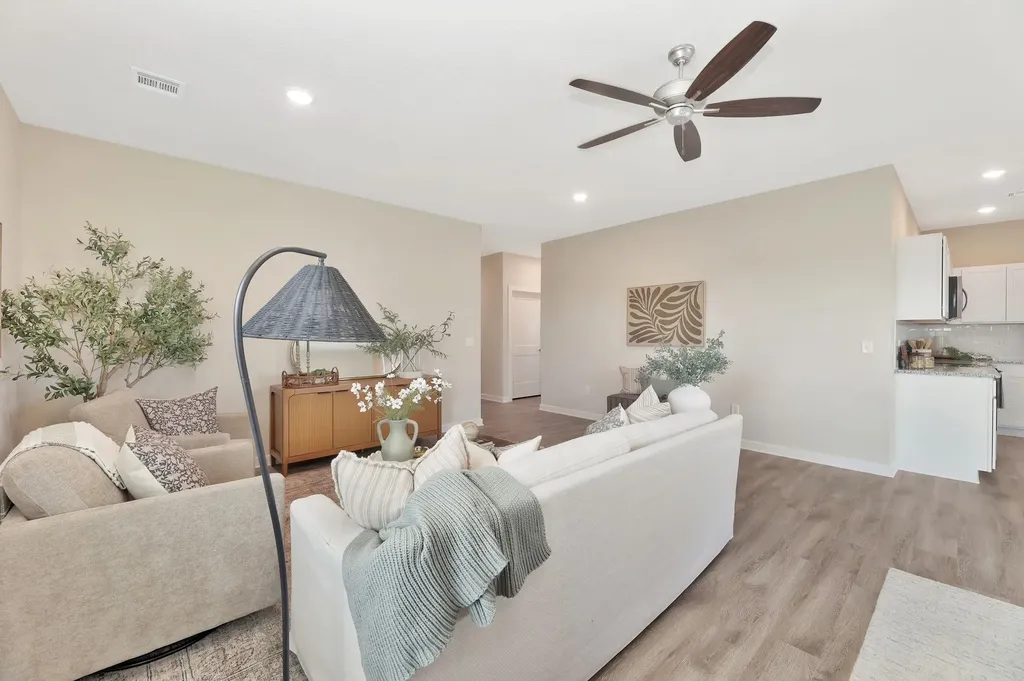 920 N Forestview Court Wichita KS 67235