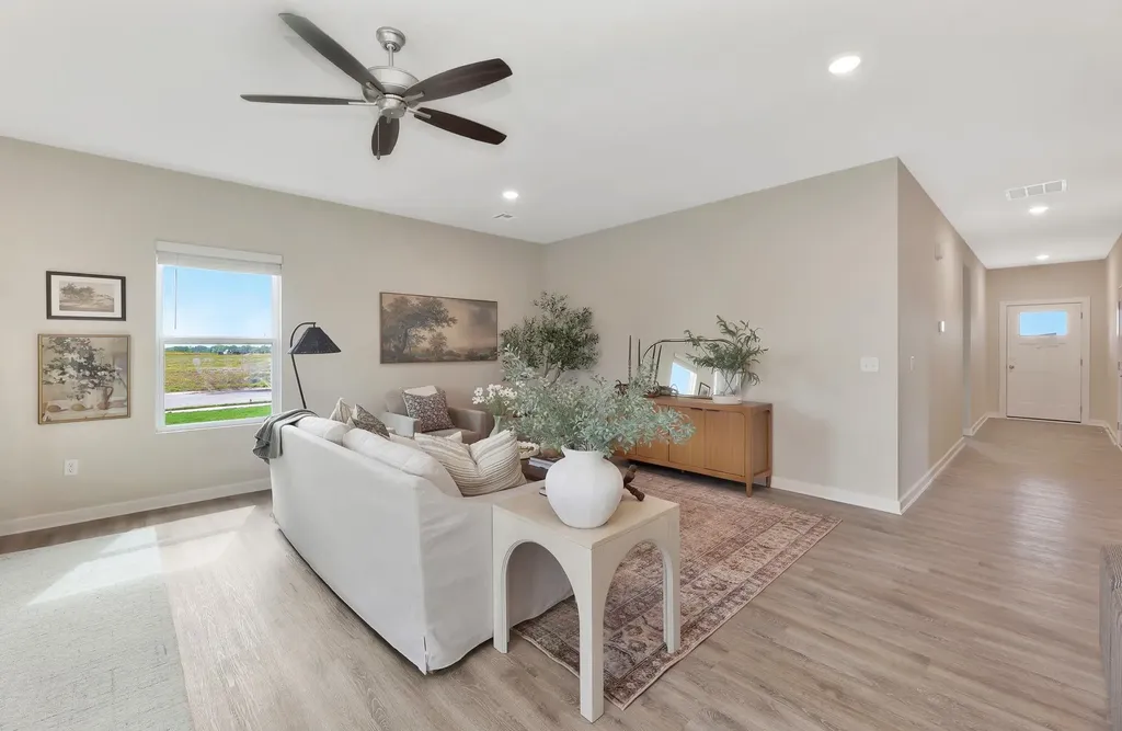 920 N Forestview Court Wichita KS 67235