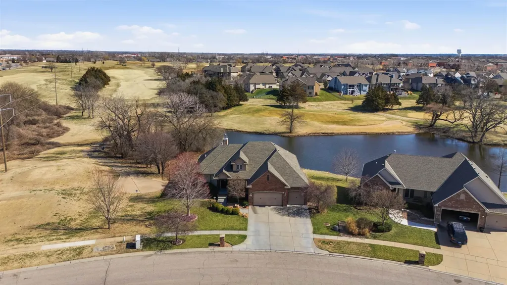 1219 E Waters Edge Street Derby KS 67037