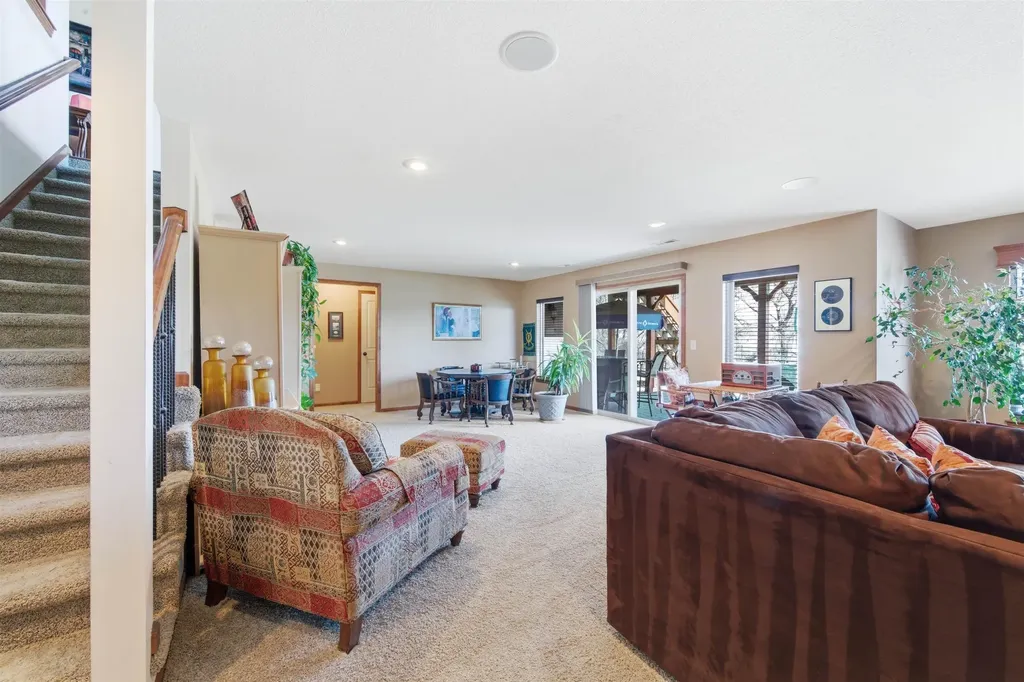1219 E Waters Edge Street Derby KS 67037