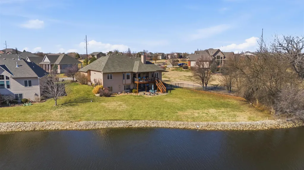 1219 E Waters Edge Street Derby KS 67037