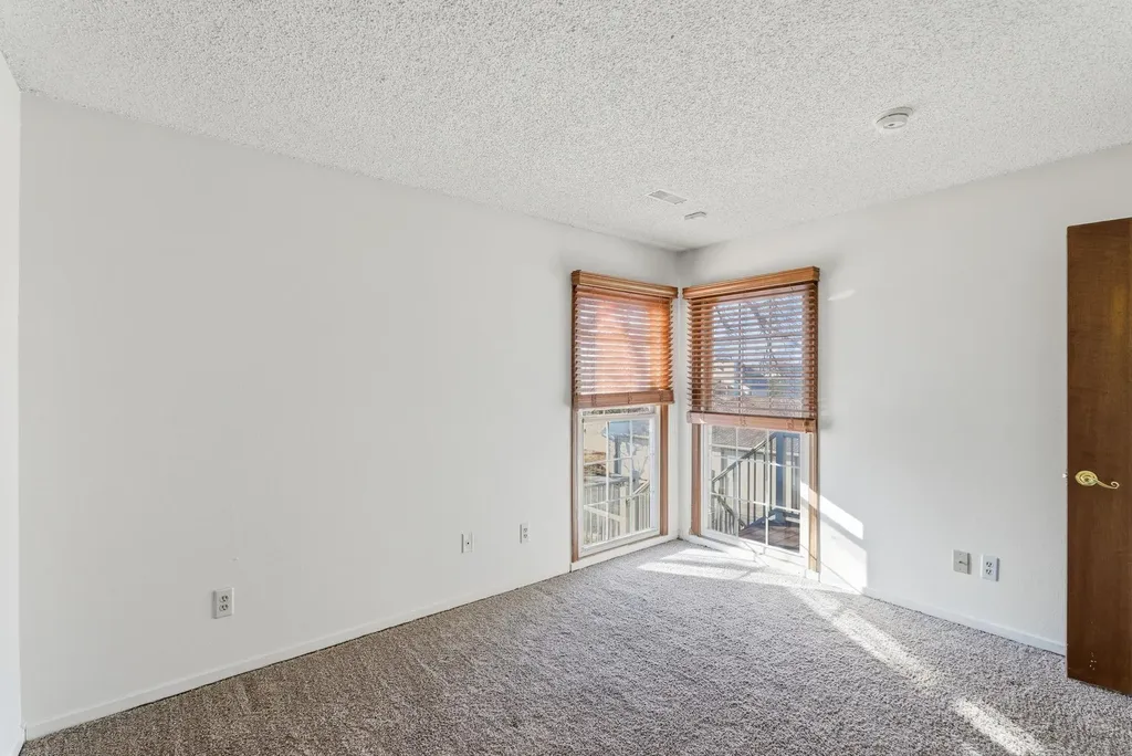 8018 E Woodspring Way Wichita KS 67226