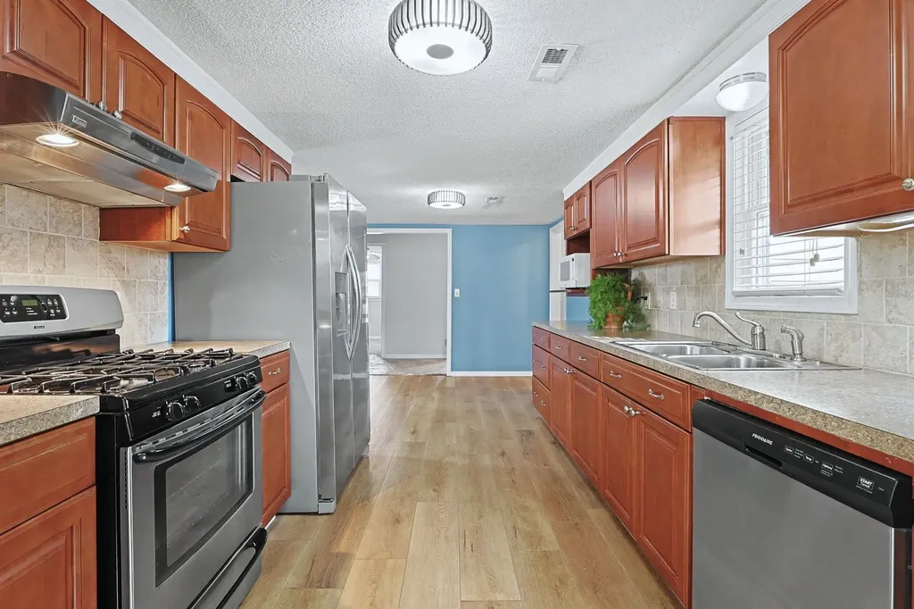 545 N Kessler Wichita KS 67203